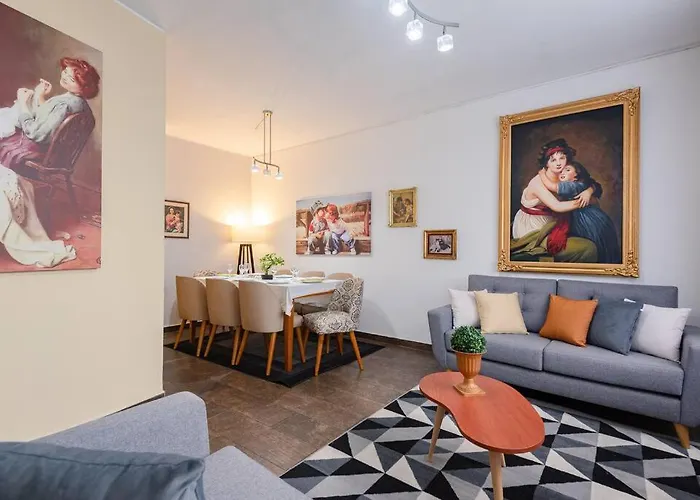 Sweet Maternity Home & 3 Dormitorios, Primer Piso
