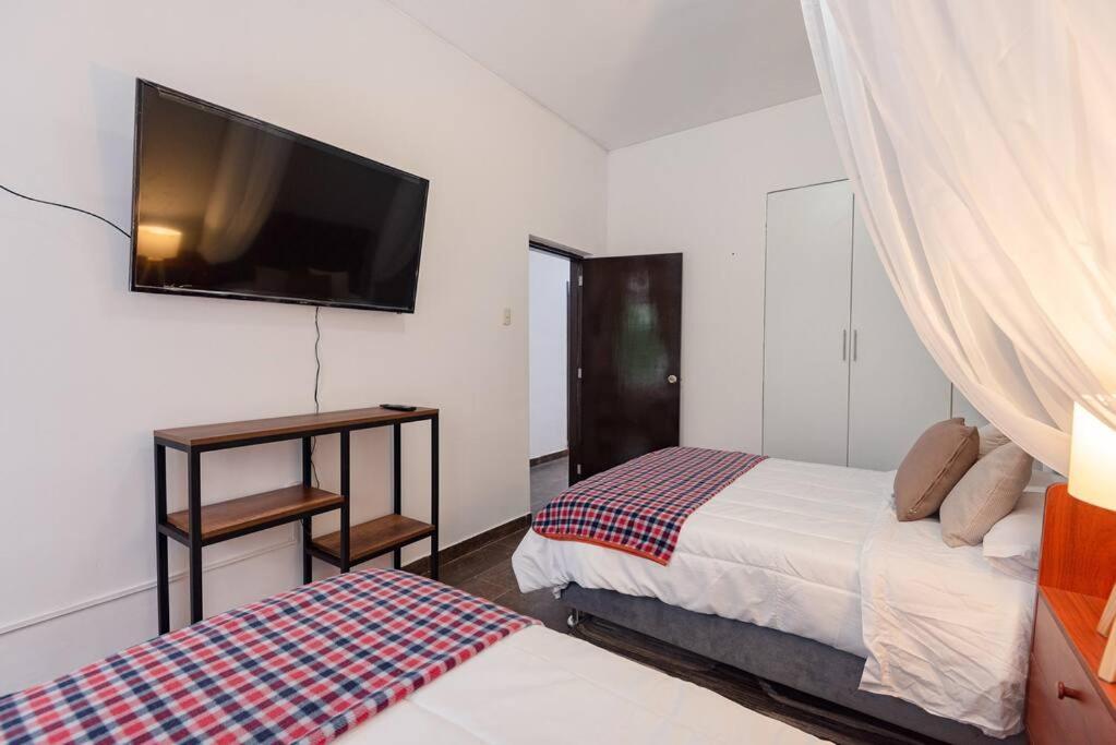 Sweet Maternity & 3 Dormitorios, Primer Piso Apartamento *