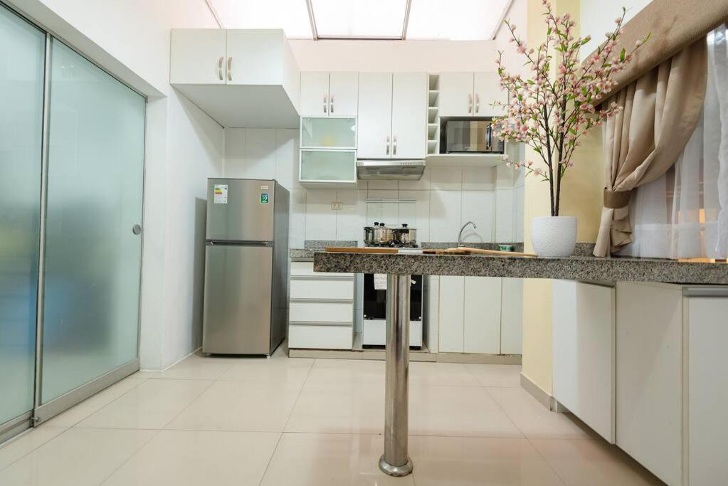 Sweet Maternity & 3 Dormitorios, Primer Piso Apartamento