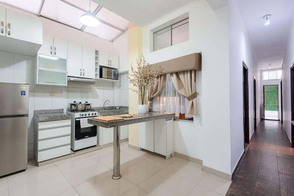 Apartamento Sweet Maternity & 3 Dormitorios, Primer Piso Lima